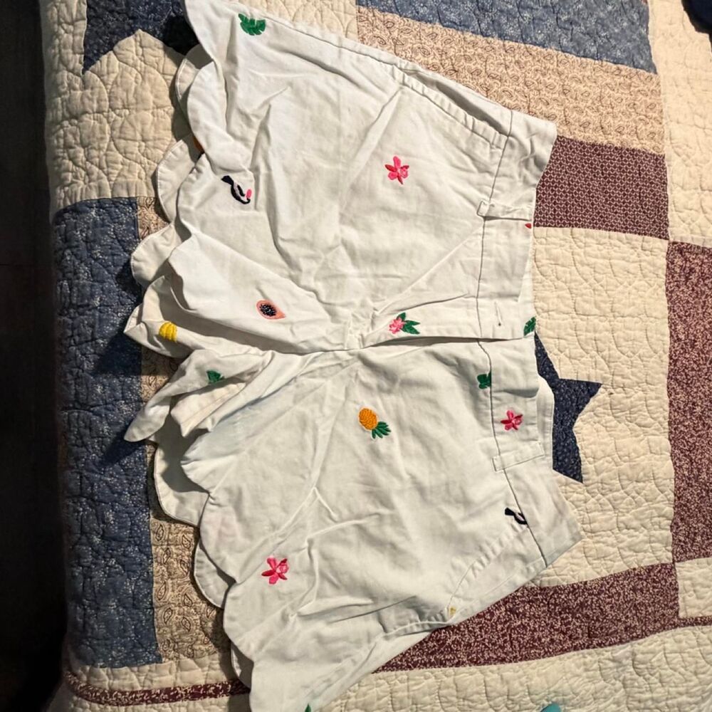 Crown-ivy Women's multi Shorts